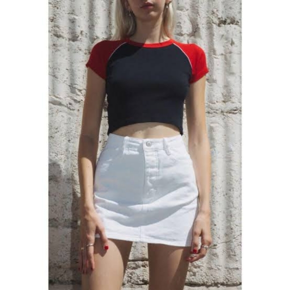 SOLD Brandy Melville Red navy white bella top - Picture 8 of 9